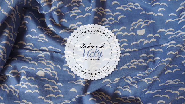 Retro_Badge_PSD_Template